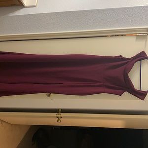 XL LULU’S MAROON OFF THE SHOULDER FORMAL DRESS